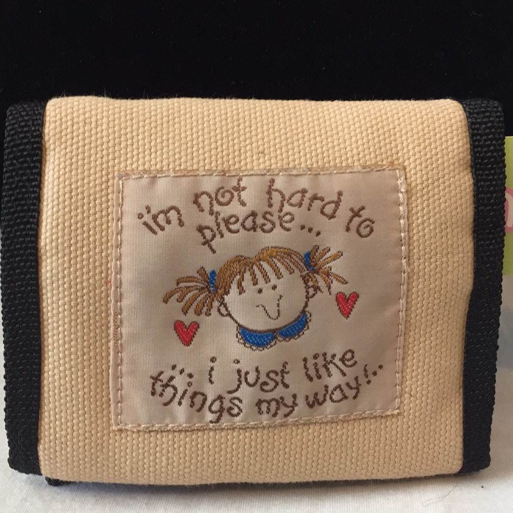 NEW TRIFOLD FABRIC WALLET